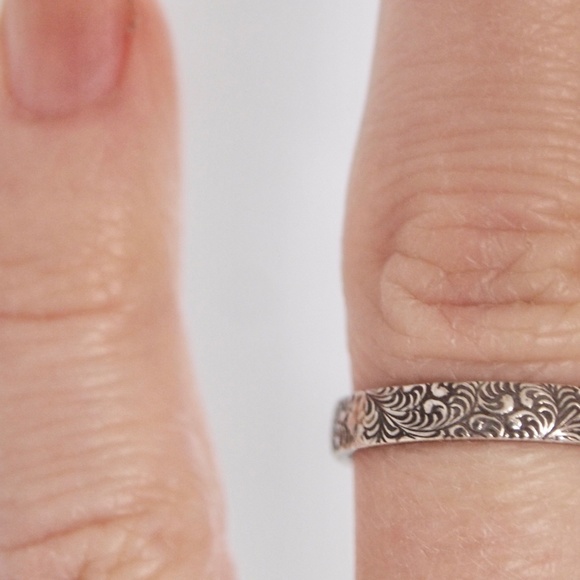 Sterling Slver, stack ring band - Picture 8 of 10